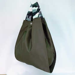 ナイロントートバッグ レジ袋型(カーキ✕白黒迷彩 tb-rn 19) 2枚目の画像