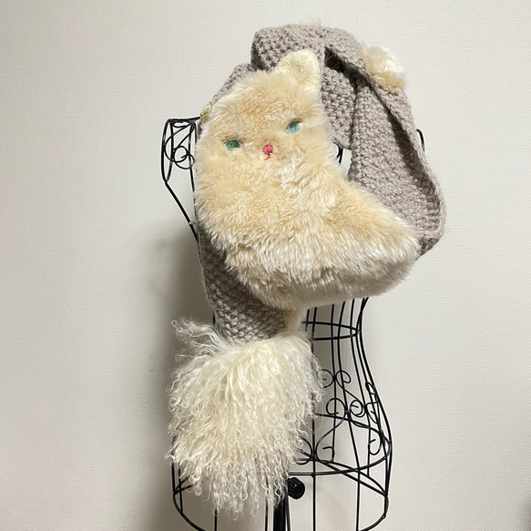 ふわふわしっぽのファーねこロングマフラー ふわふわしっぽのファーねこロングマフラー