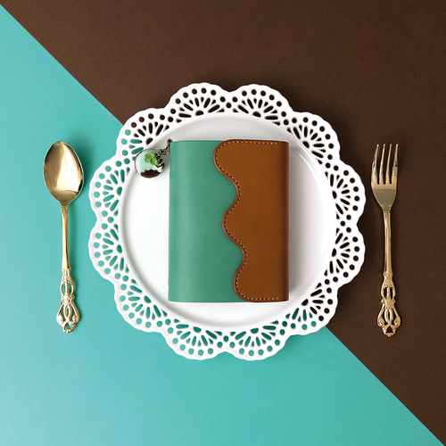 ミニ6 システム手帳 チョコ かじられちゃったチョコ×M6システム手帳カバー(ミニ6穴リング) | Pay ID