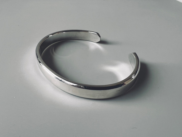 6mm幅、厚み2.3mm＞【 平打ち 叩き バングル 】シルバー925 シルバー