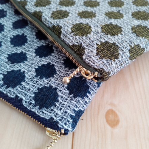 ふんわり☆18cmファスナーのフラットポーチ 水玉/ドット 内ポケット  