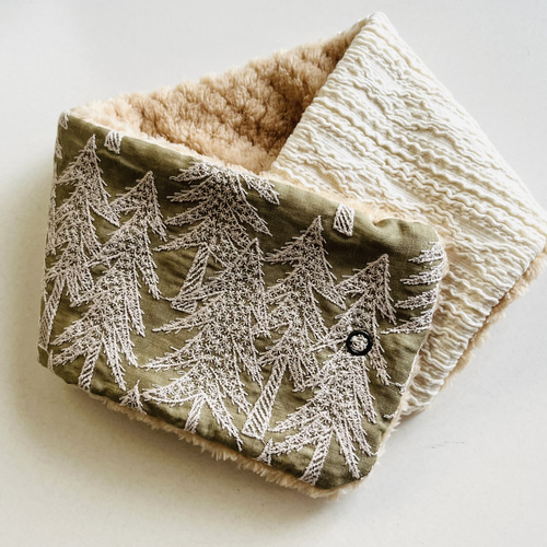 ミナペルホネン コドモのネックウォーマー ランドシアター もみ