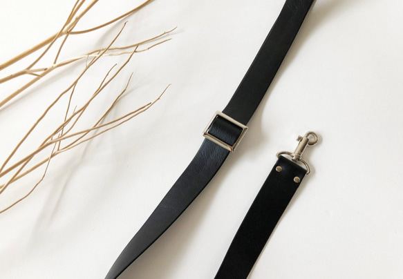 限量版「歐洲布料」現代三角連身裙，L碼 第6張的照片