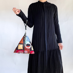 限量版「歐洲布料」現代三角連身裙，L碼 第3張的照片