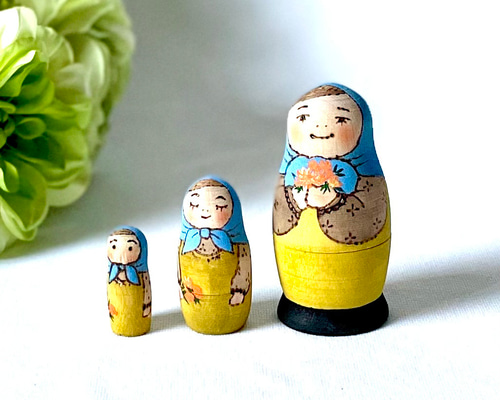 受注制作】冬のマトリョーシカ（3個組）マリーゴールド その他