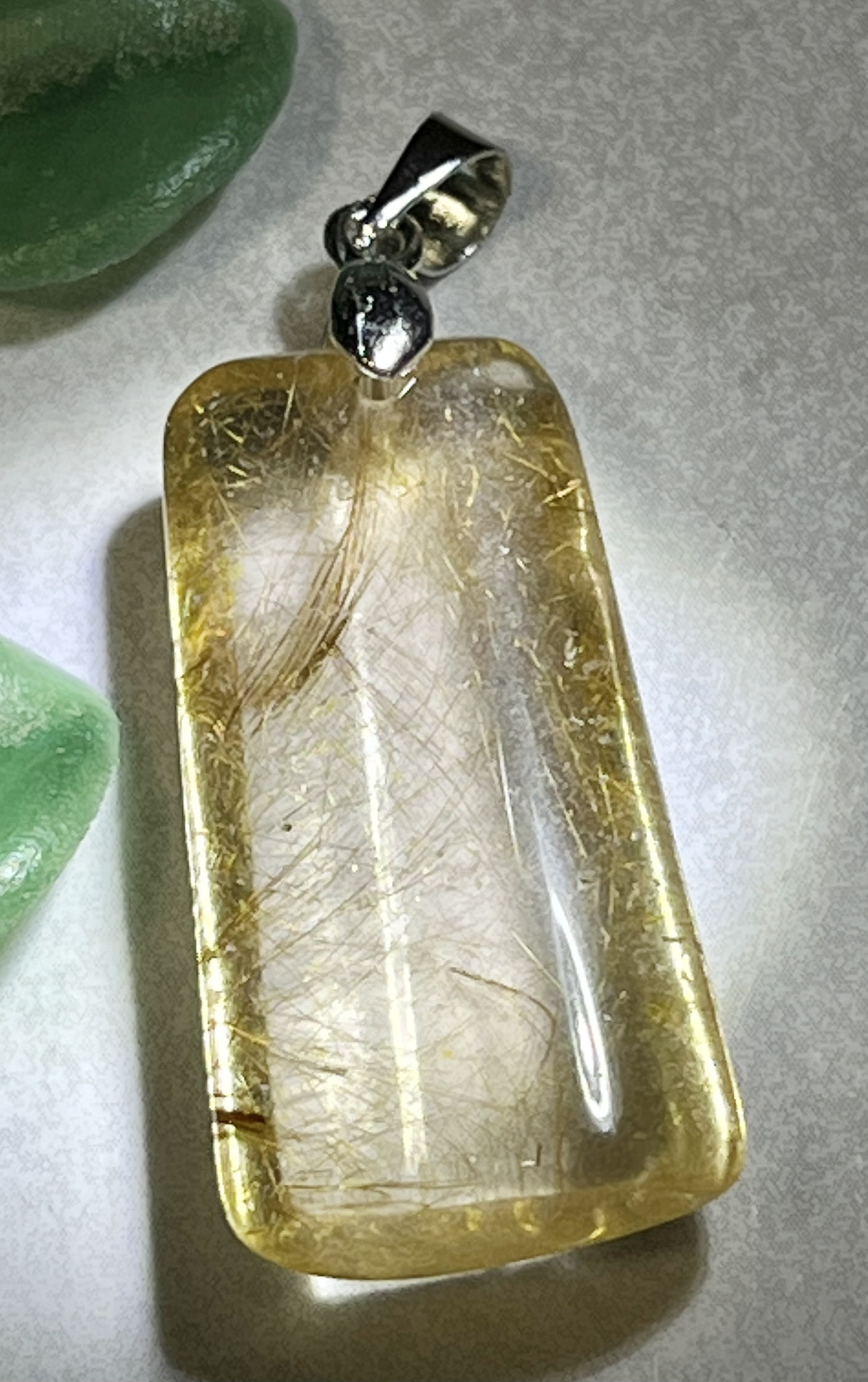 ゴールデン✨ルチルクォーツ　ペンダントトップ