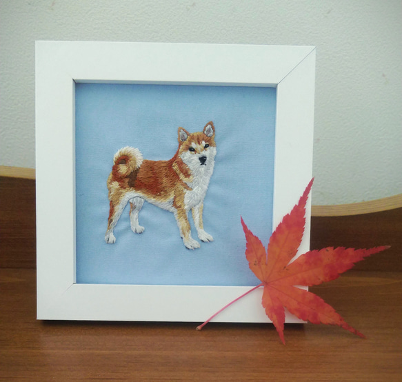 柴犬の刺繍　犬　リアル　フレーム 1枚目の画像