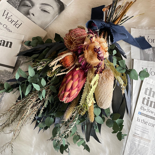 ドライフラワーブーケ リゾートウエディング プロテアとバンクシアの