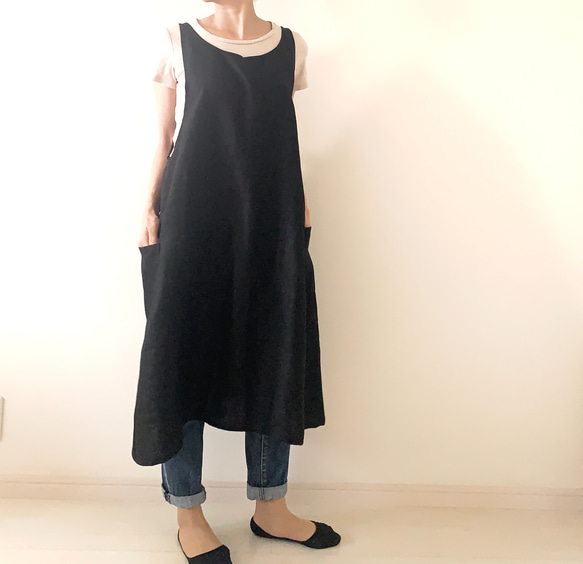 そのままお出かけOK！ワンピース仕立ての2wayエプロン 4枚目の画像
