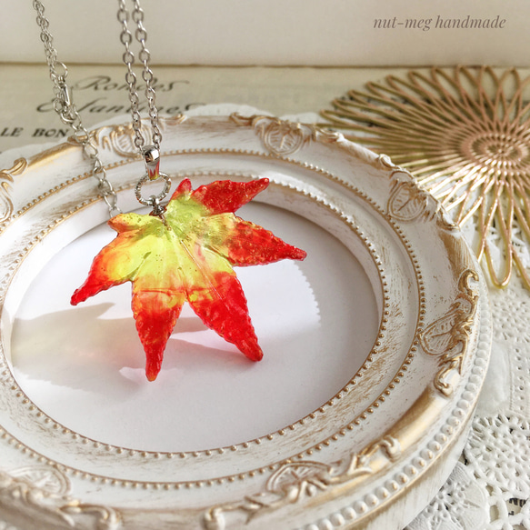 1271】レジン 紅葉 ネックレス ペンダント ハンドメイド 【公式通販】