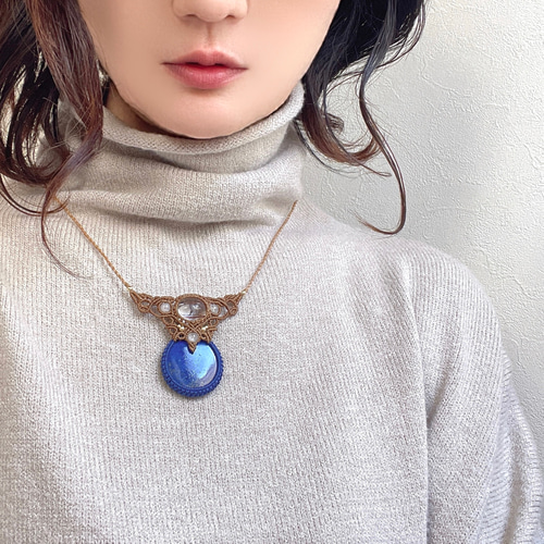 心強いあなたの味方 ♪♪♪ルチルクォーツとラピスラズリの天然石