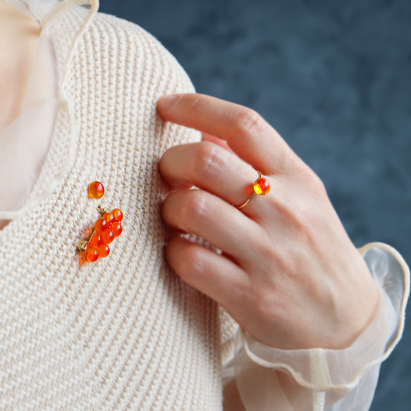《特集掲載》ガラスのいくら1粒ピアス イクラ 縁起物 オレンジ フェイクフード ガラス ガラスフュージング 朱色 12枚目の画像
