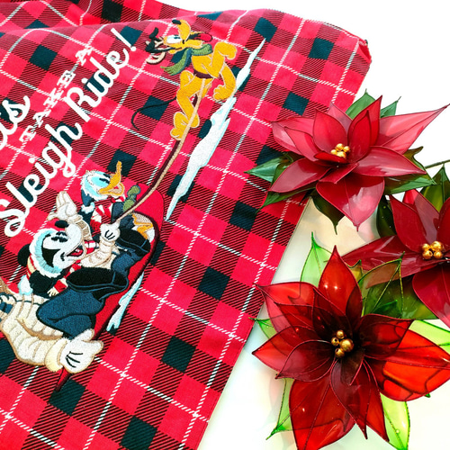 ひーちゃんさま専用アメリカンフラワー　クリスマスアレンジ ひーちゃんさま専用アメリカンフラワー クリスマスアレンジ ひーちゃん