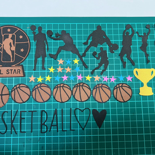 お買い得クラフトパンチアルバム制作入園入学色紙寄せ書き保育介護