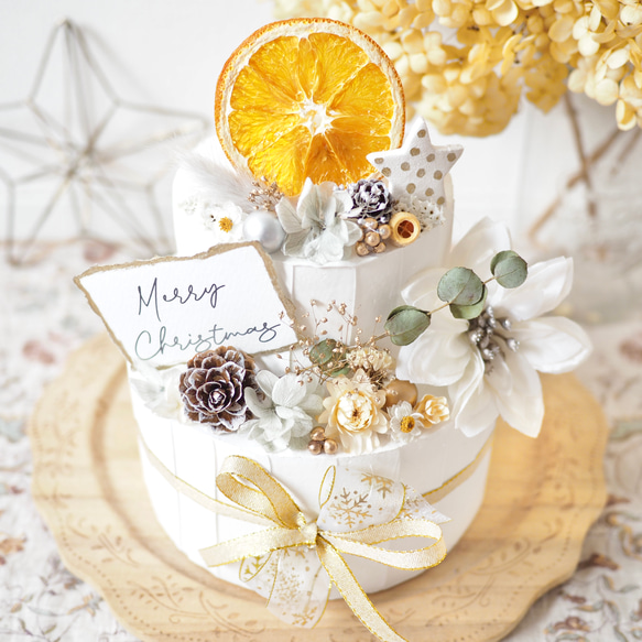 クレイケーキ　飾り付き　ホワイトグレー　ポインセチア　クリスマスケーキ　結婚式　 2枚目の画像
