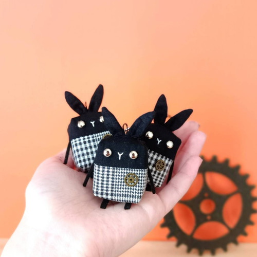 ロボchi 黒うさぎ号 マスコット┃ロボット ぬいぐるみチャーム ロボchi 黒うさぎ号 マスコット┃ロボット ぬいぐるみチャーム