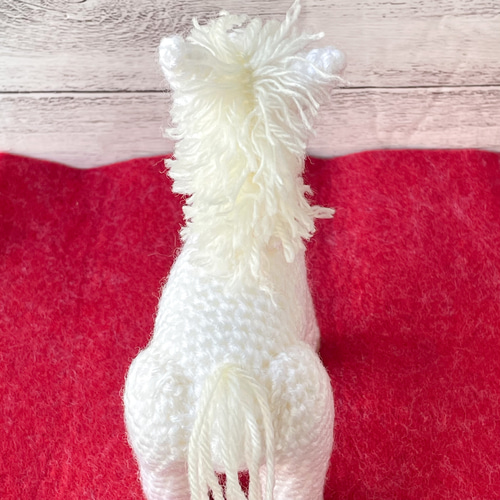 受注製作】白馬のお正月飾り2026 干支 午年 あみぐるみ 馬のはな