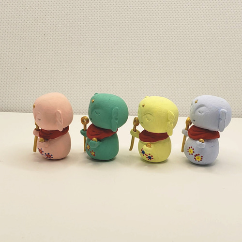 カラフルお地蔵様セット その他人形 ぷち工房T 通販 15002682｜Creema