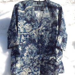 伝統織物のトップブランド夏塩沢に本藍染めを施した洋服オリジナルブランド『ナツシオンブルー』板締染（ジャケット22） 6枚目の画像