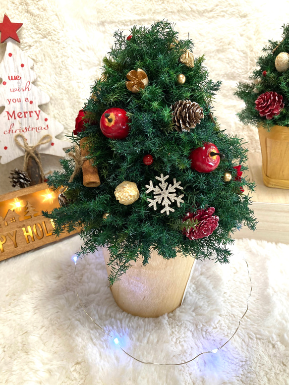 早割クリスマス2023 creema限定 プリザーブドドライフラワー キラキラのトナカイに木の実卓上クリスマスツリー 5枚目の画像