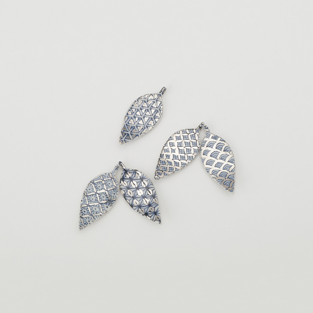 祥瑞白金彩　箸置き(５種類セット)　京焼・清水焼