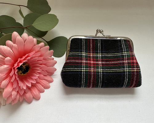 24☆ フラットがま口ポーチ(タータンチェック)【送料無料】 がま口  