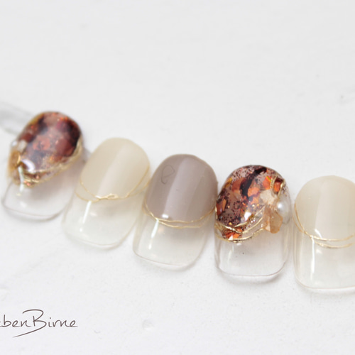 べっこうブラウンのニュアンスネイル ネイルチップ（つけ爪  