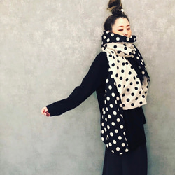 ■現貨■ [11月12日補貨] “四用” 2米大號復古亞麻圍巾/披肩/圍巾，波點圖案，秋季款 第3張的照片