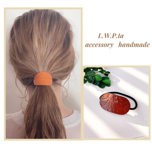 新色☆ カービングレザーのヘアゴム／ヘアアクセサリー 赤茶 ヘアゴム 