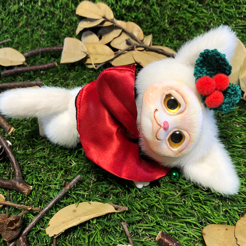 白猫のソフィアちゃんぬいぐるみドールアートドールクリスマス