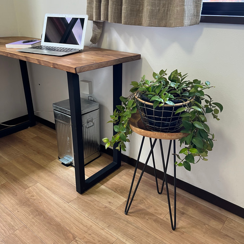欅材サイドテーブル　鉄家具　アイアンシェルフ　コーヒーテーブル　観葉植物置き台 欅材サイドテーブル 鉄家具 アイアンシェルフ コーヒーテーブル 観葉