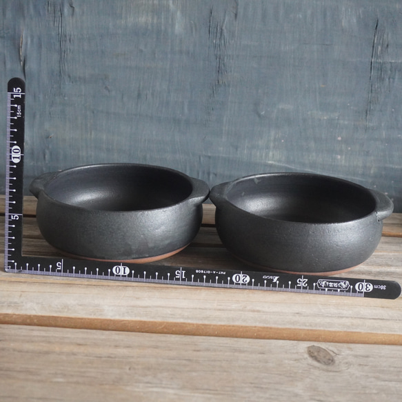 黒い耐熱土のグラタン皿　2個set 10枚目の画像