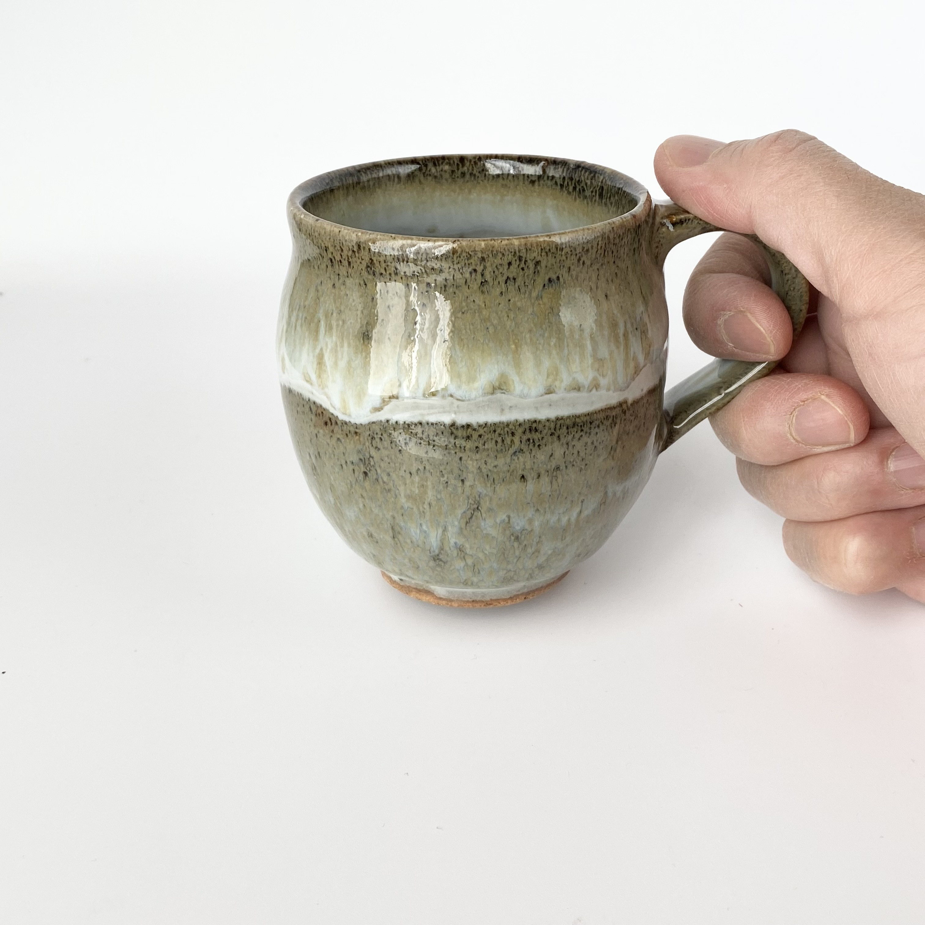 グリーンのほっこりマグカップ　　　【手仕事 和　陶器　民藝】
