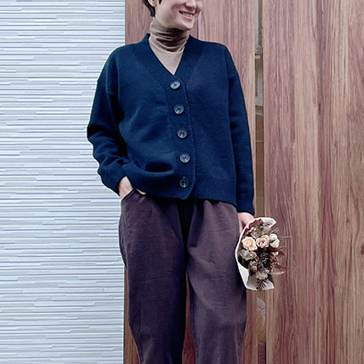 【新作再販】大人カジュアルゆったりめニットカーディガン（ブラック）22029BKF