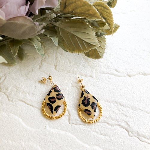 再13 レオパード ボタン ピアス イヤリング ヒョウ 茶色 ブラウン