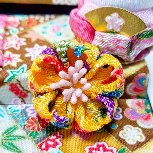 ひな祭り】うさちゃんひな人形（♂黄緑、♀ピンク）【つまみ細工