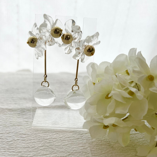 006 アクリル 大ぶり フラワー ピアス イヤリング ハンドメイド 006 アクリル 大ぶり フラワー ピアス イヤリング ハンドメイド