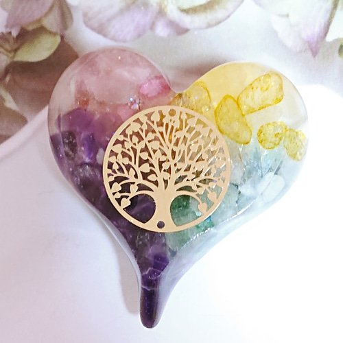 ぷっくり　ハートの　オルゴナイト ぷっくりハート型 オルゴナイト 8種類 キラキラ ビジュー&金箔 単品