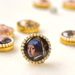 ボタンカバー 手作りボタン飾り ～上品でエレガント～ 名画・真珠の耳飾りの少女 2枚目の画像