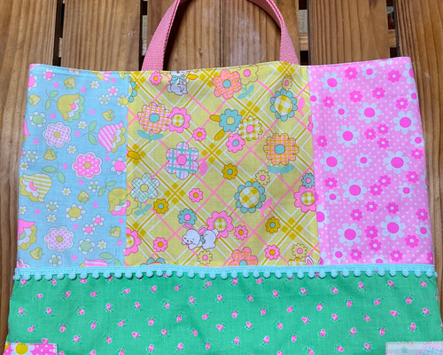 入園入学　ハニーチューン　手提げ　レッスンバック　女の子　通園通学かばん 入園入学準備 ピンクスpinks 手提げ レッスンバッグ 通園通学