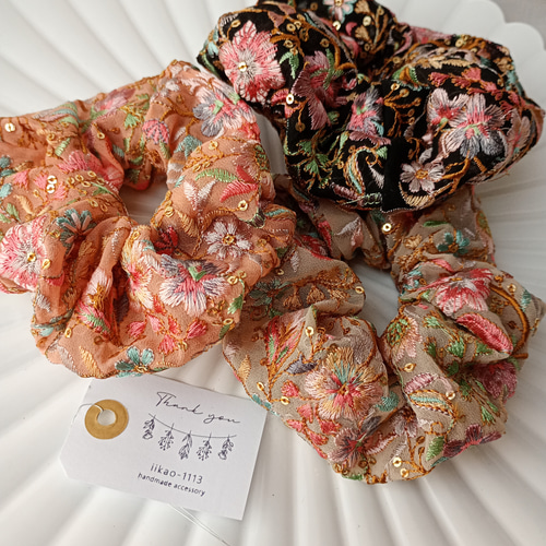 ハンドメイドシュシュM-3832♡桜ジョーゼット♡インド刺繍リボン付