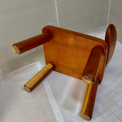 天然木　イチイ　子供椅子　飾り椅子　手造り　一点物 4枚目の画像
