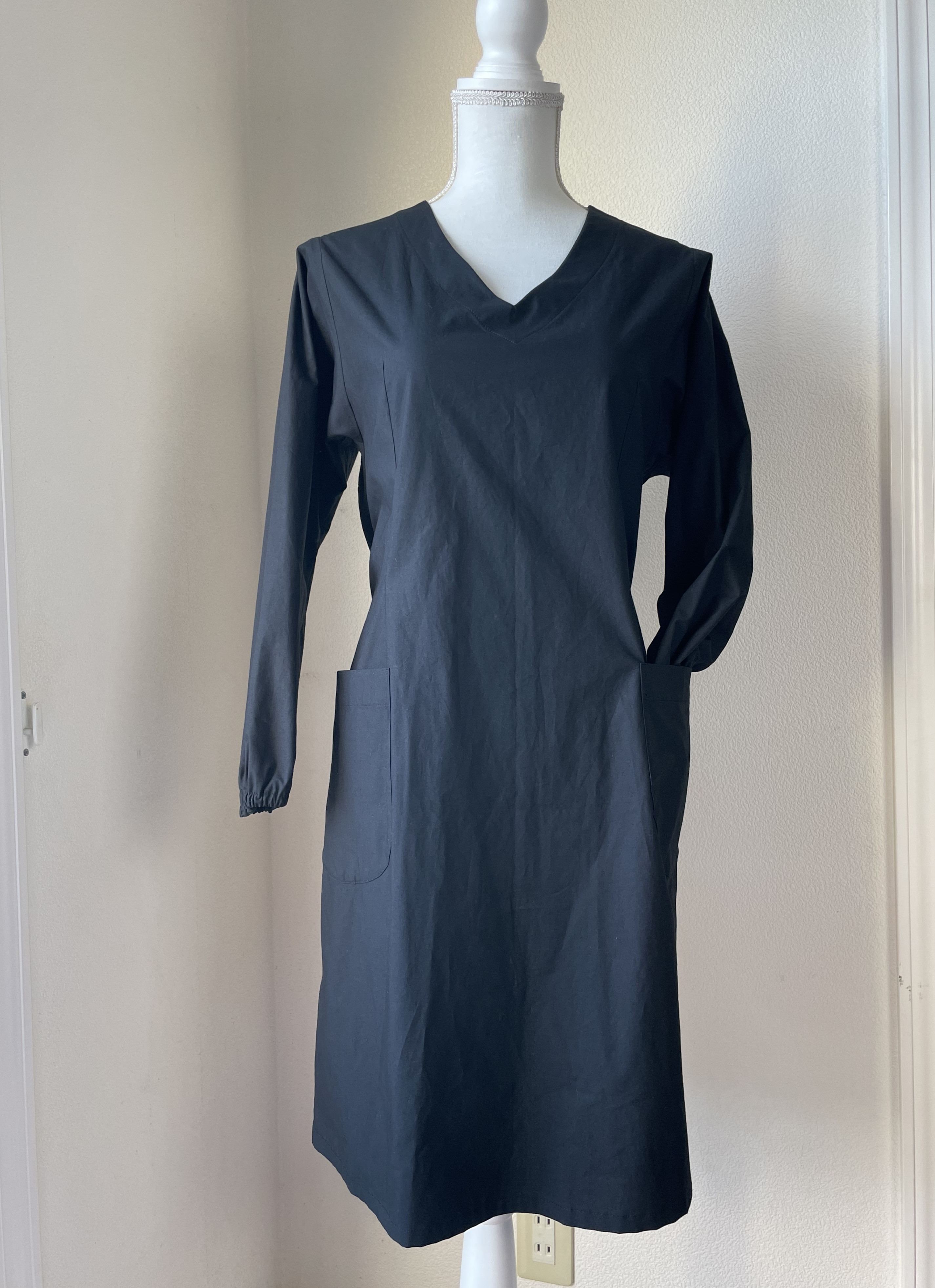 ドレス割烹着（ブラック）受注製作