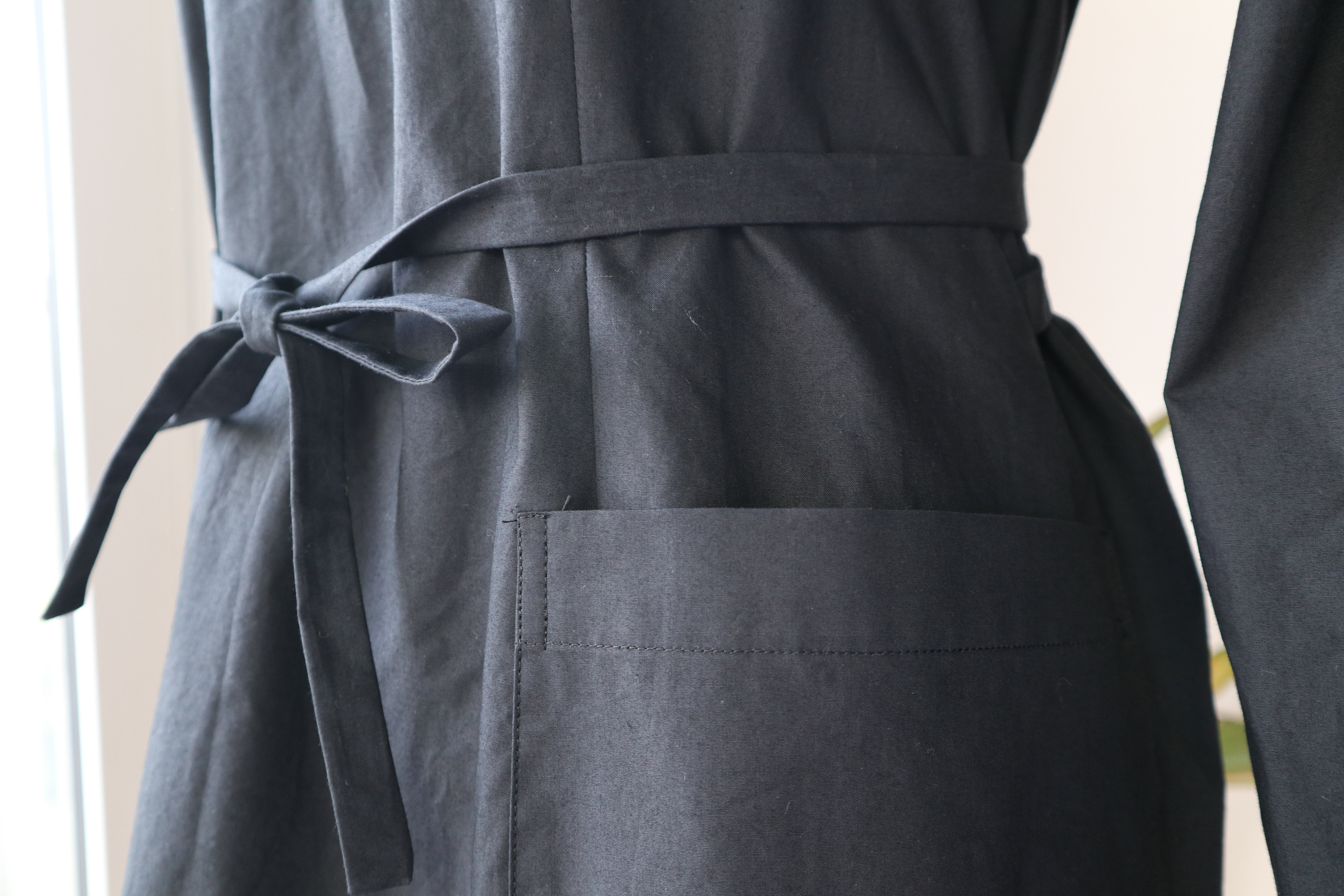 ドレス割烹着（ブラック）受注製作