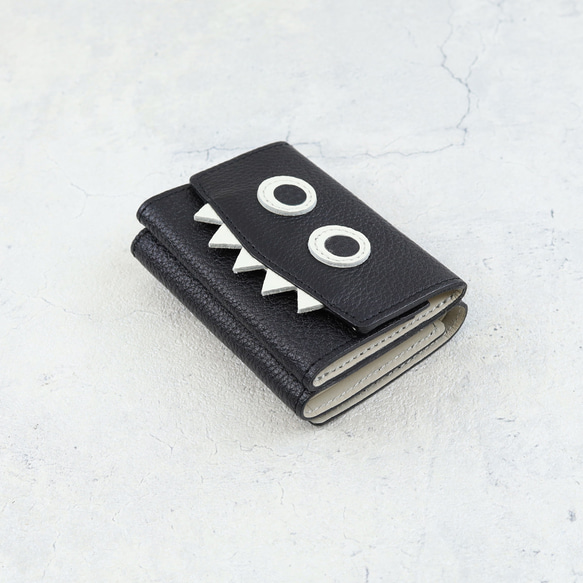 [黑色] 想要給別人看的/簡約可愛的緊湊型三折錢包 [Monster Mini Wallet] 第2張的照片