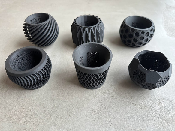 メッシュ植木鉢　ミニ　3個チョイス　サボテンなど 1枚目の画像