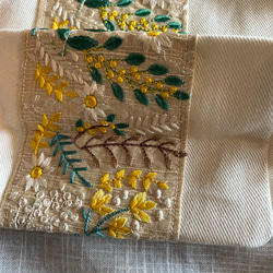 インド刺繍リボンが大人可愛い巾着　27×20cm （マチ10cm）ベージュ×イエローフラワー 7枚目の画像