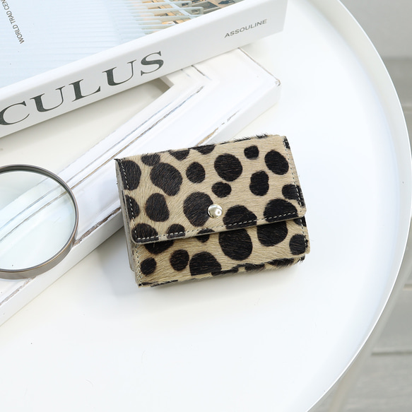 茶ダルメシアン】ミニマムで大人カワイイ小さくて大容量のコンパクト三