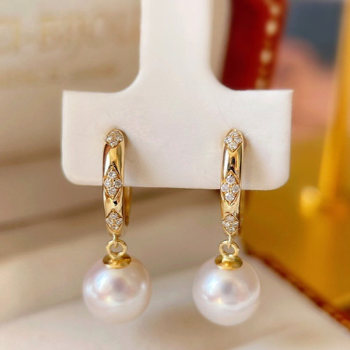 高級】あこや真珠 ダイヤモンド付きピアスk18 ピアス（フープ） パール  