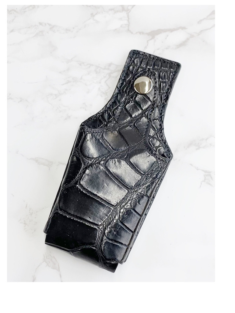 日本製　上質　クロコダイル　マット仕上げ　マルチケース　エキゾチックレザー